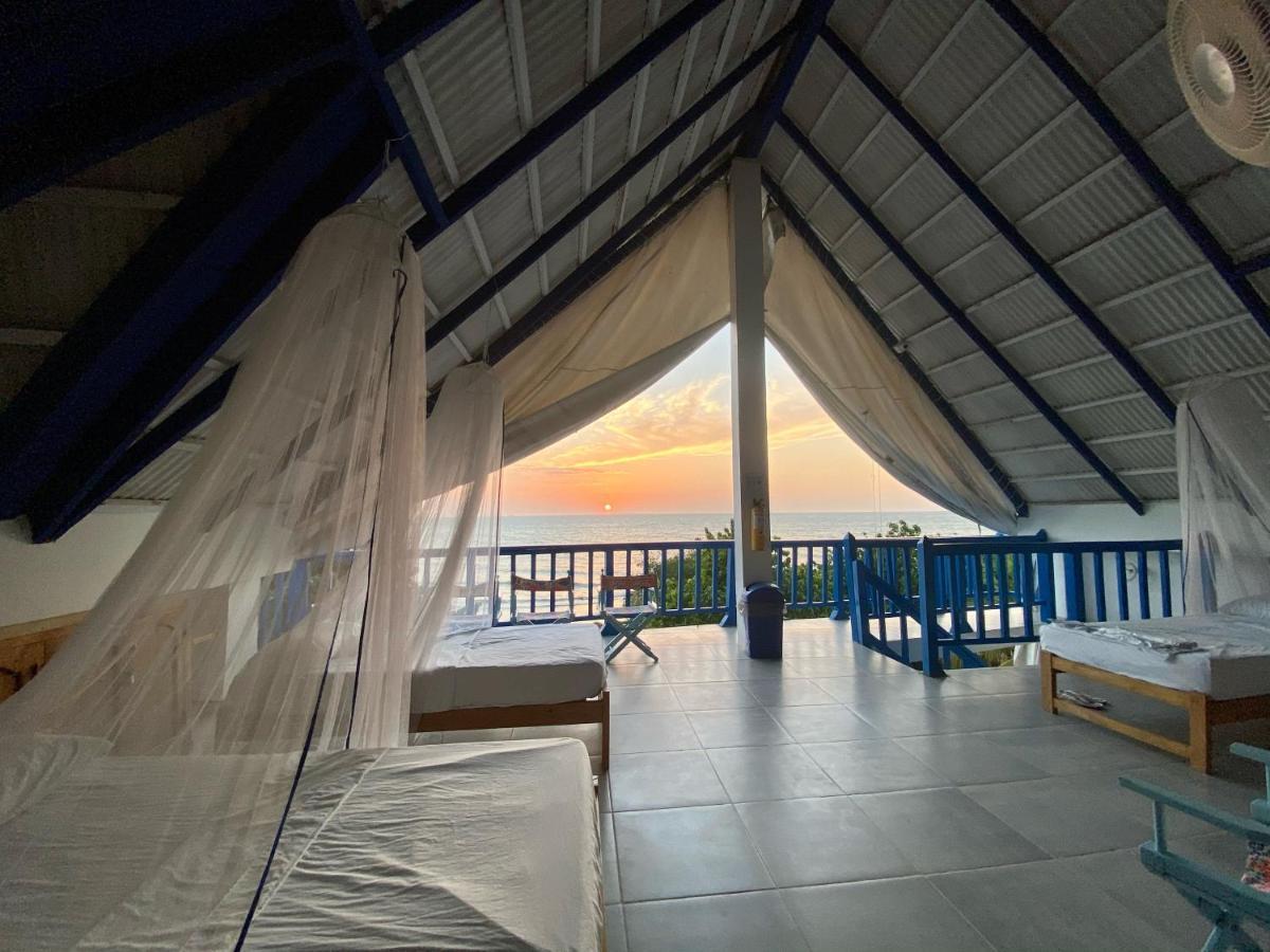 Hostel Beach House Rincon ภายนอก รูปภาพ