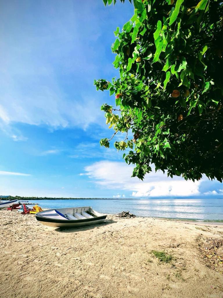 Hostel Beach House Rincon ภายนอก รูปภาพ