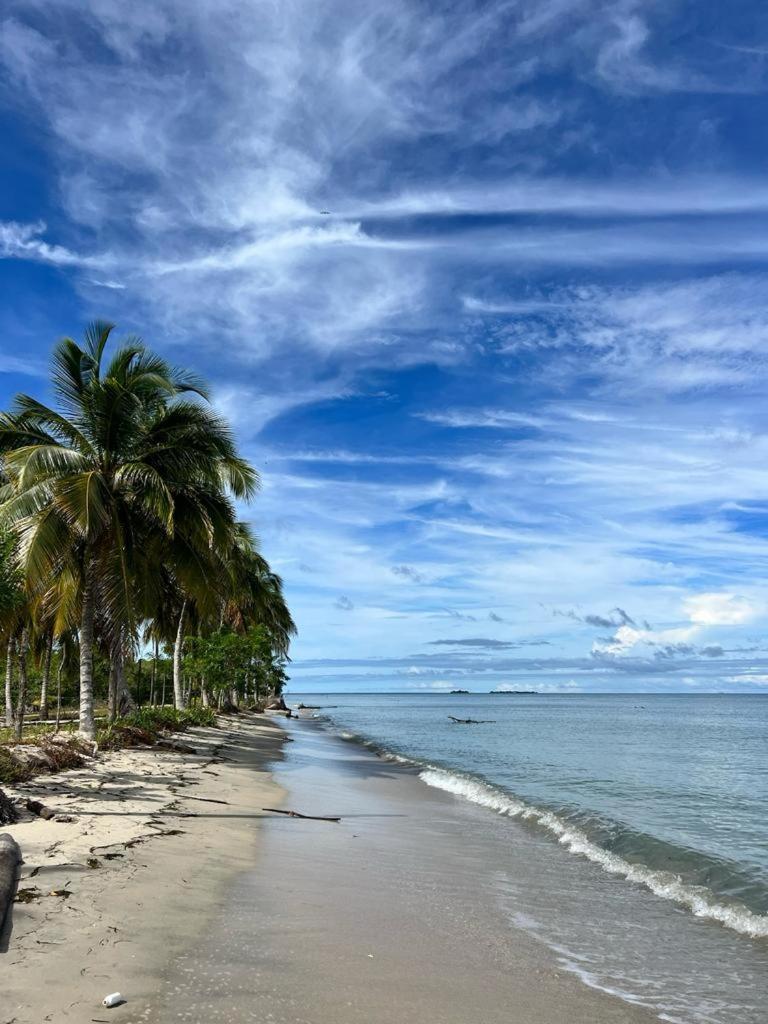 Hostel Beach House Rincon ภายนอก รูปภาพ
