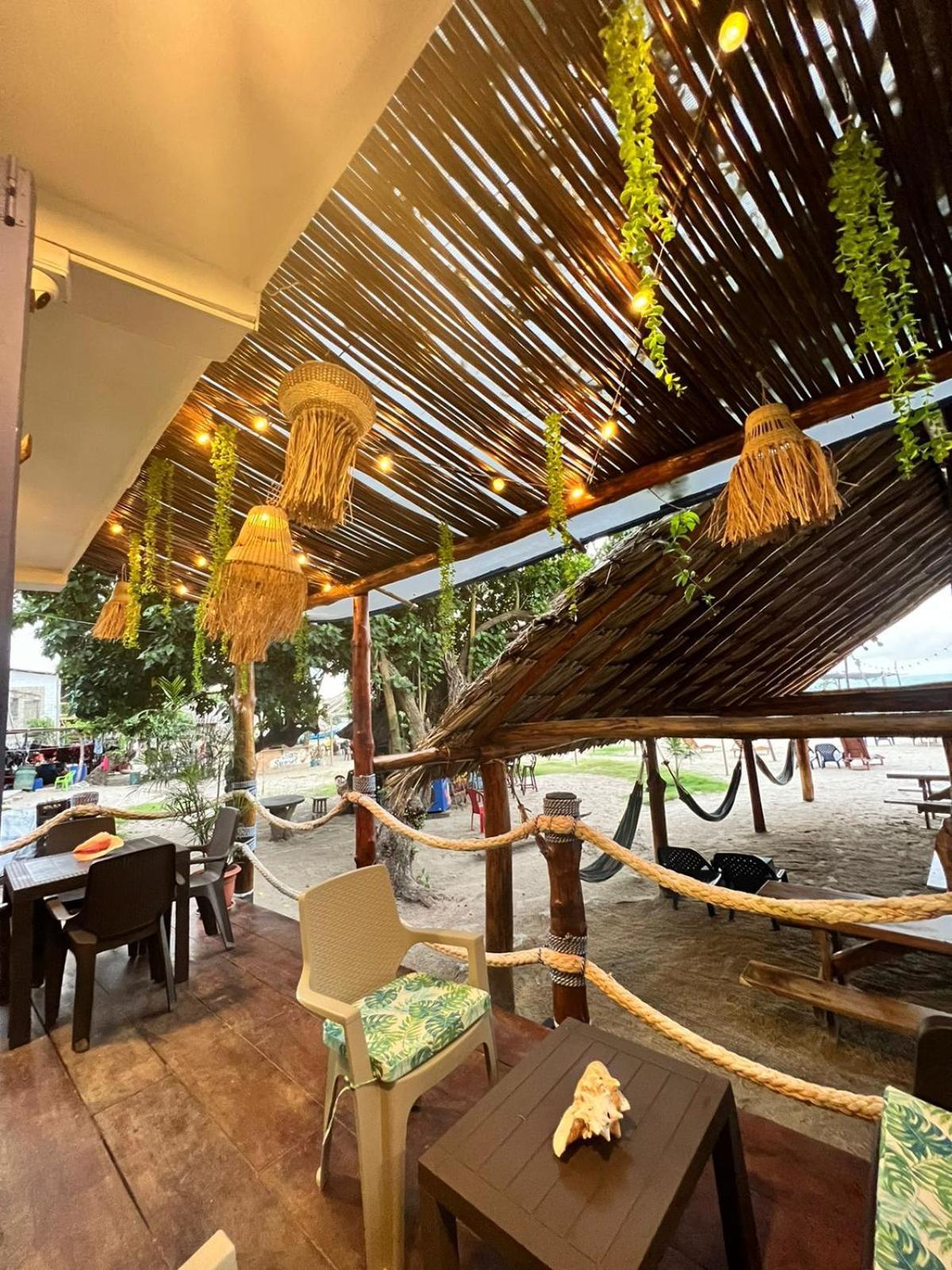 Hostel Beach House Rincon ภายนอก รูปภาพ