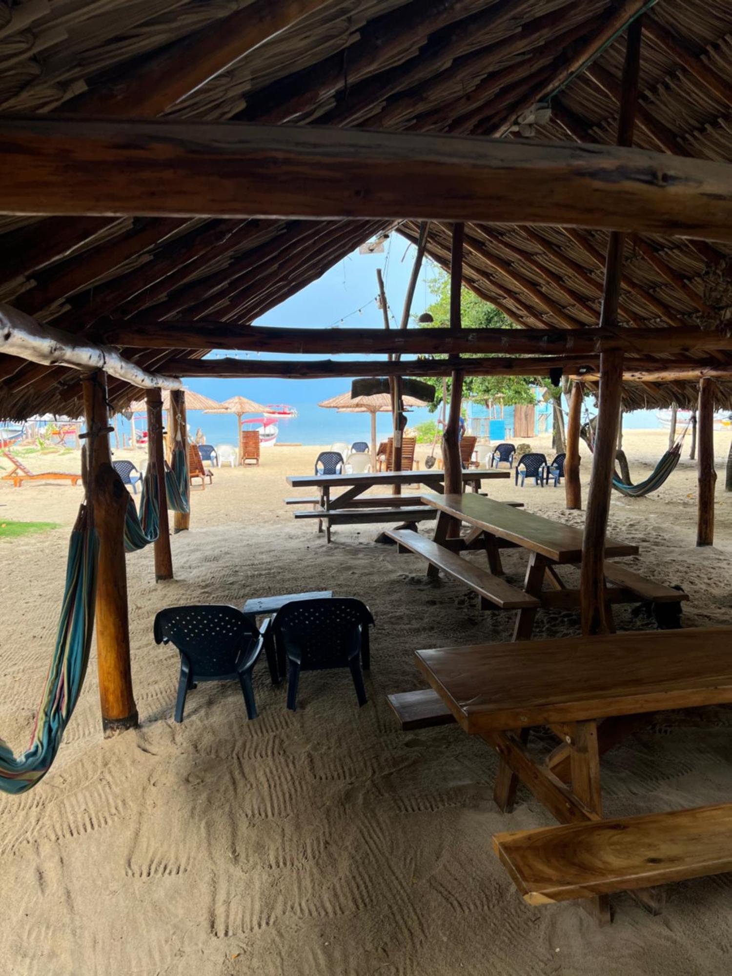 Hostel Beach House Rincon ภายนอก รูปภาพ