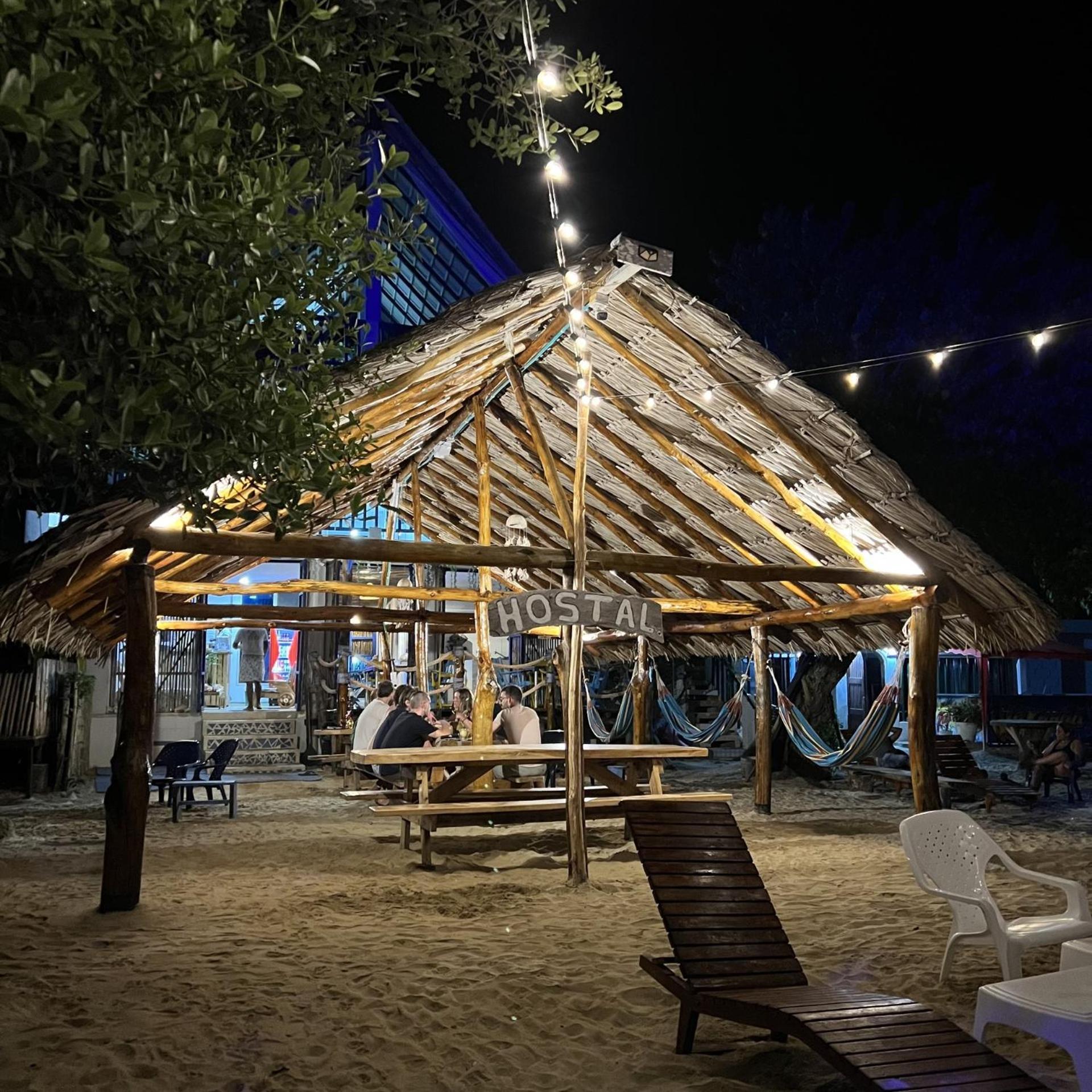 Hostel Beach House Rincon ภายนอก รูปภาพ